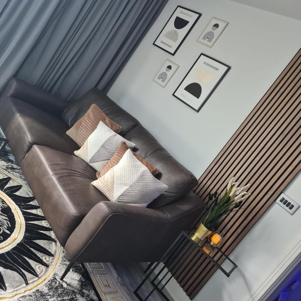 Apartment Unique Penthouse With Jacuzzi & Garden *