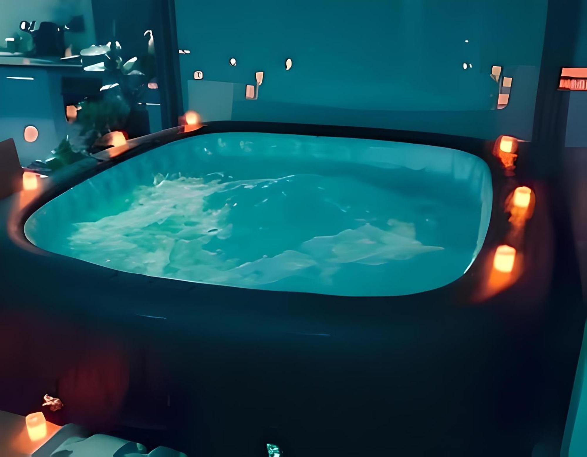 Unique Penthouse With Jacuzzi & Garden